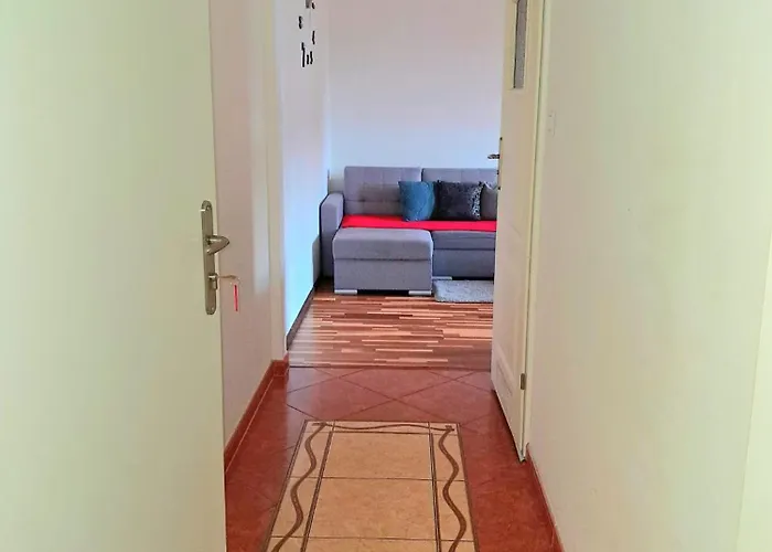 Apartment Stronska *